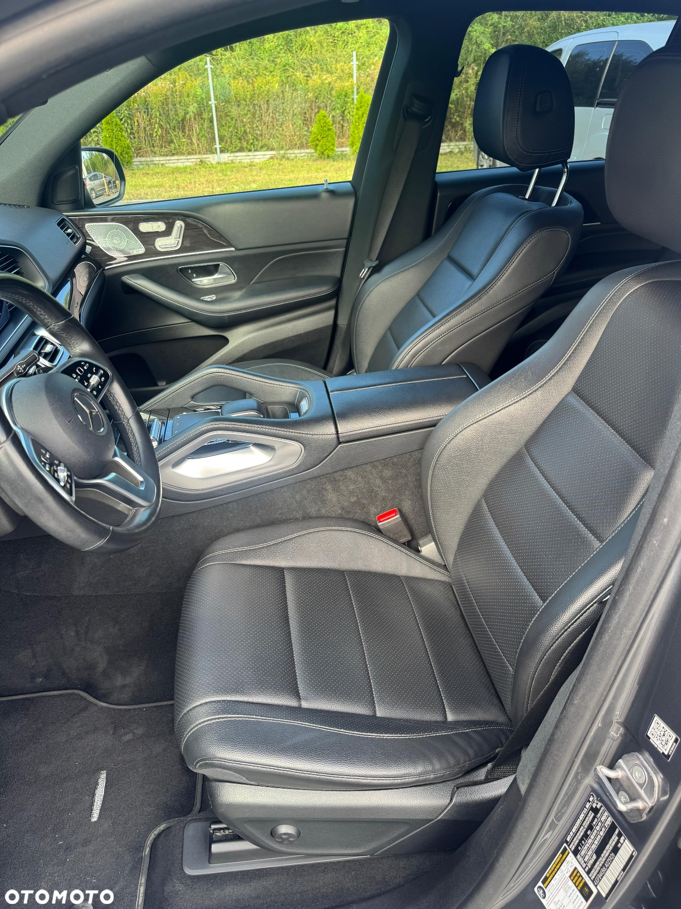 Mercedes-Benz GLE - 13
