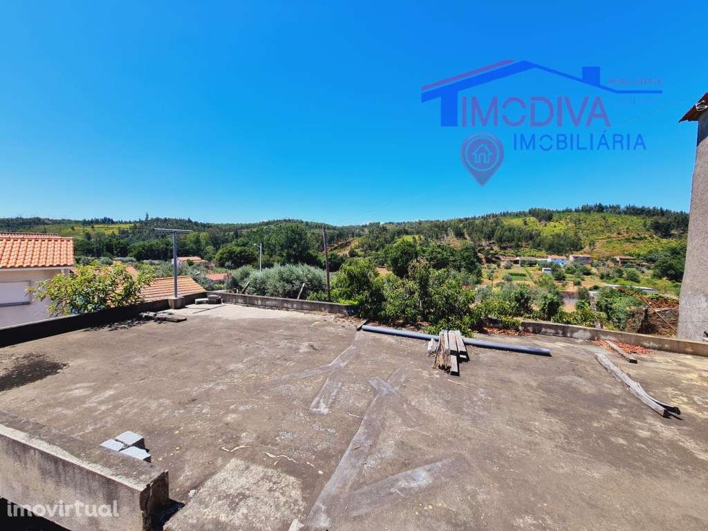 Moradia T3 em Vila Facaia, Pedrógão Grande - Grande imagem: 3/22