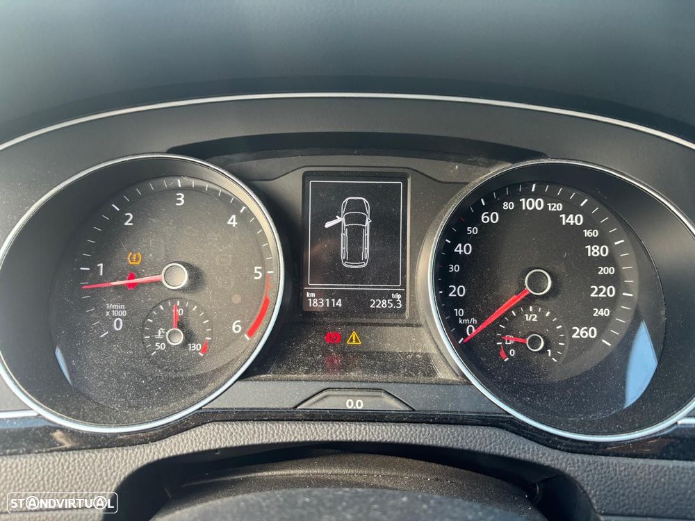 VW Passat Variant 2.0 TDI Confortline - 8
