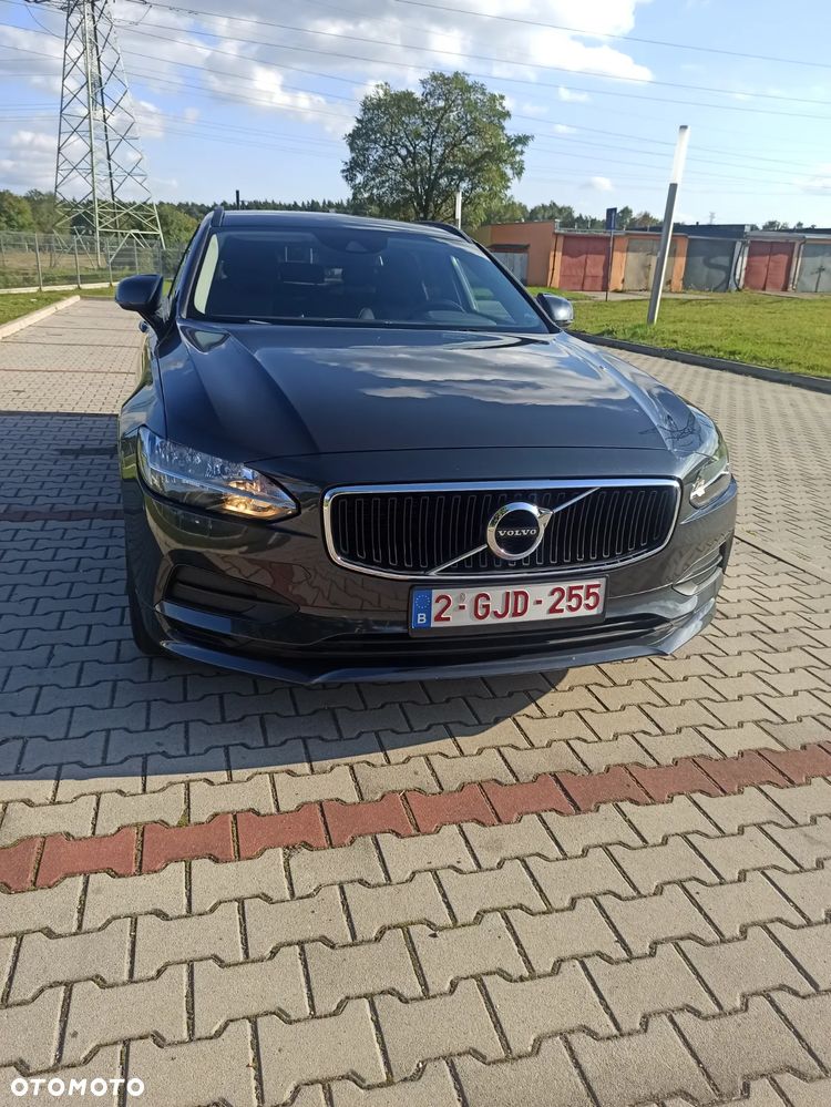 Volvo V90 - 2