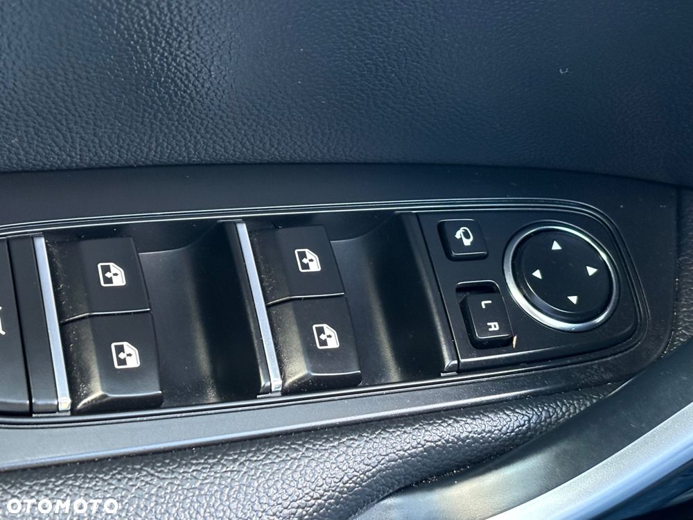 Kia XCeed 1.5 T-GDI L Business Line - 23
