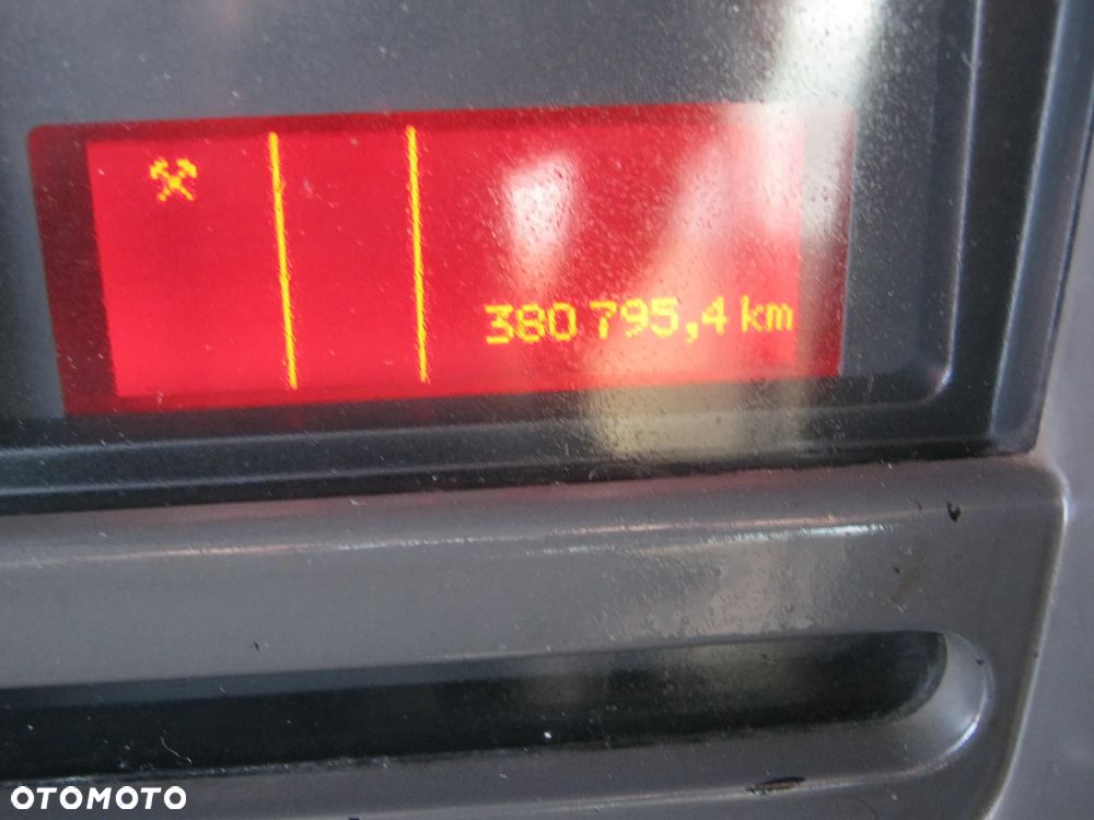 Renault KERAX 450 - 11