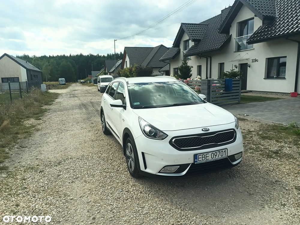 Kia Niro 1.6 GDI Hybrid M - 11