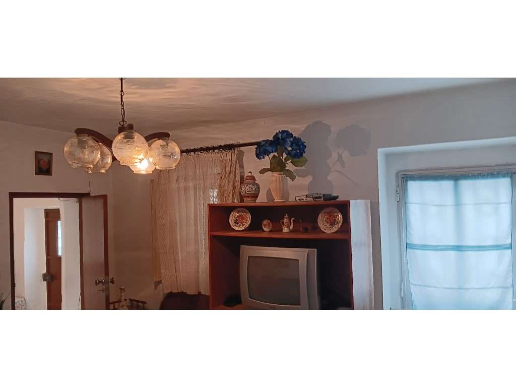 Magnífica Moradia T3+1 com Terreno de 2.340 m², Poços e Furo de Águ... - Grande imagem: 4/29