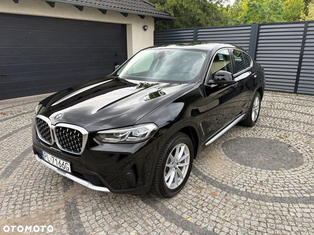 BMW X4 xDrive20i sport - 1