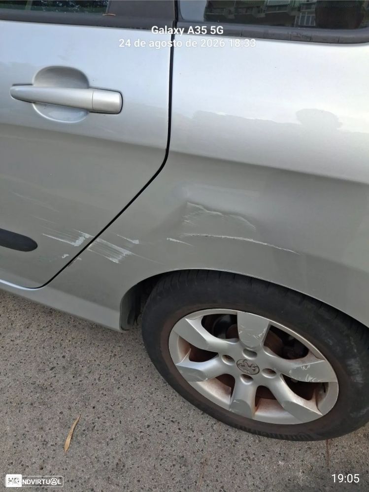 Peugeot 308 SW e-HDi FAP 110 Stop&Start Family - 3