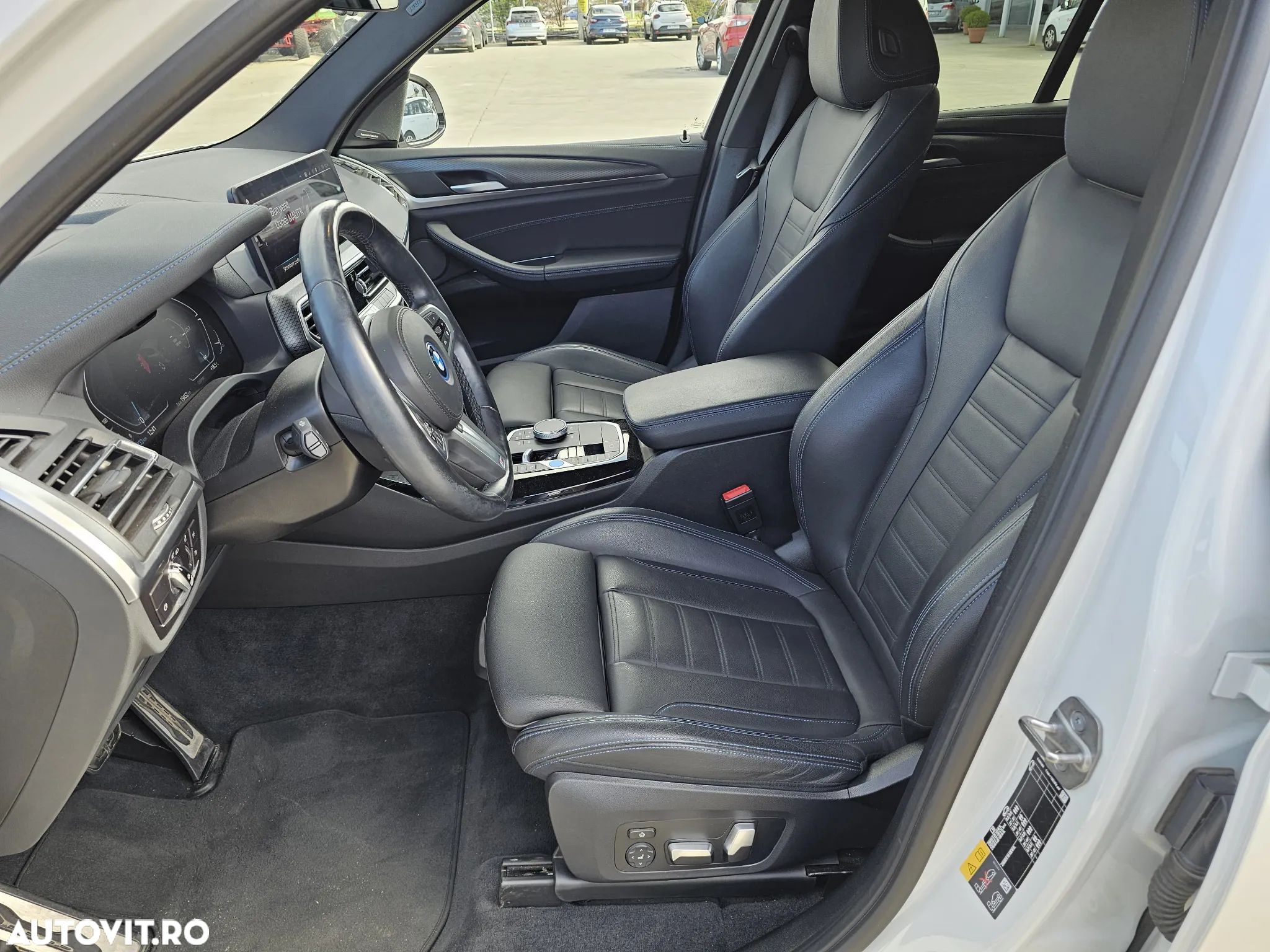 BMW iX3 Standard - 8