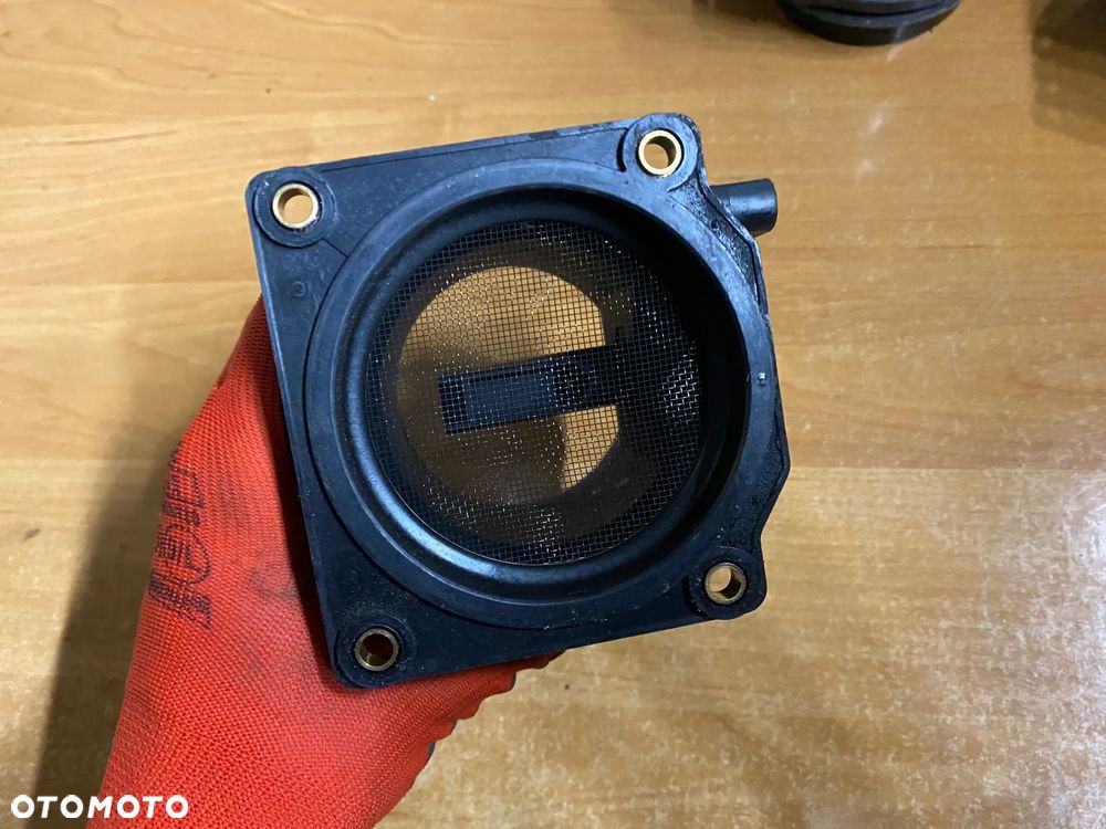 PRZEPŁYWOMIERZ 078133471E AFH70-08D AUDI A6 C5 VW PASSAT B5 - 2