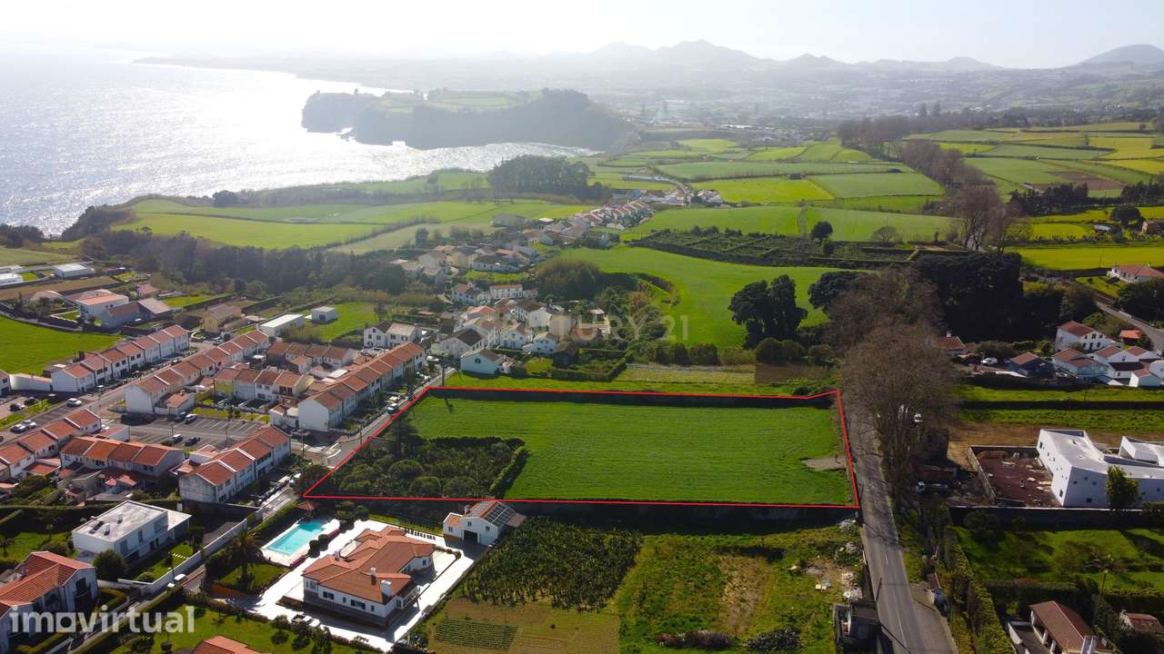 Terreno com Ampla Vista Mar e Costa Norte de São Miguel - Grande imagem: 3/10