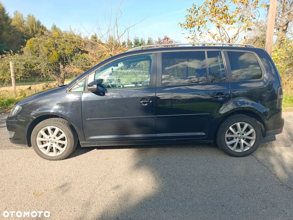 Volkswagen Touran - 7