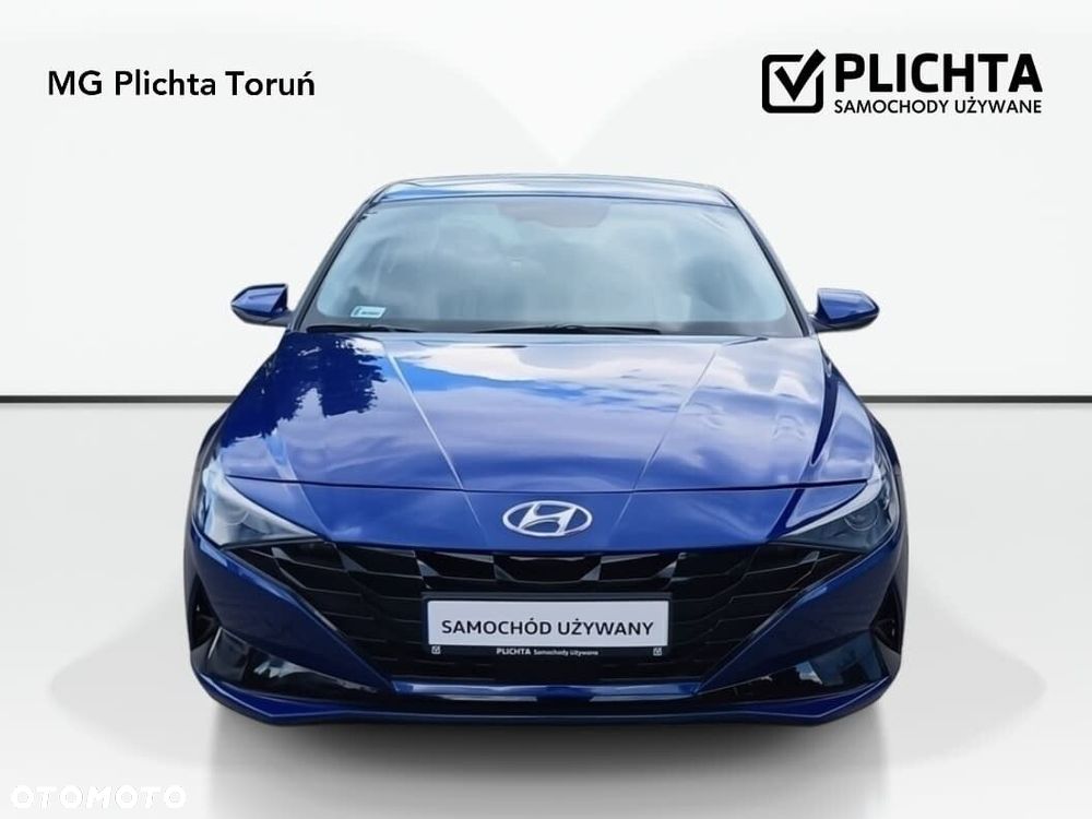 Hyundai Elantra - 3
