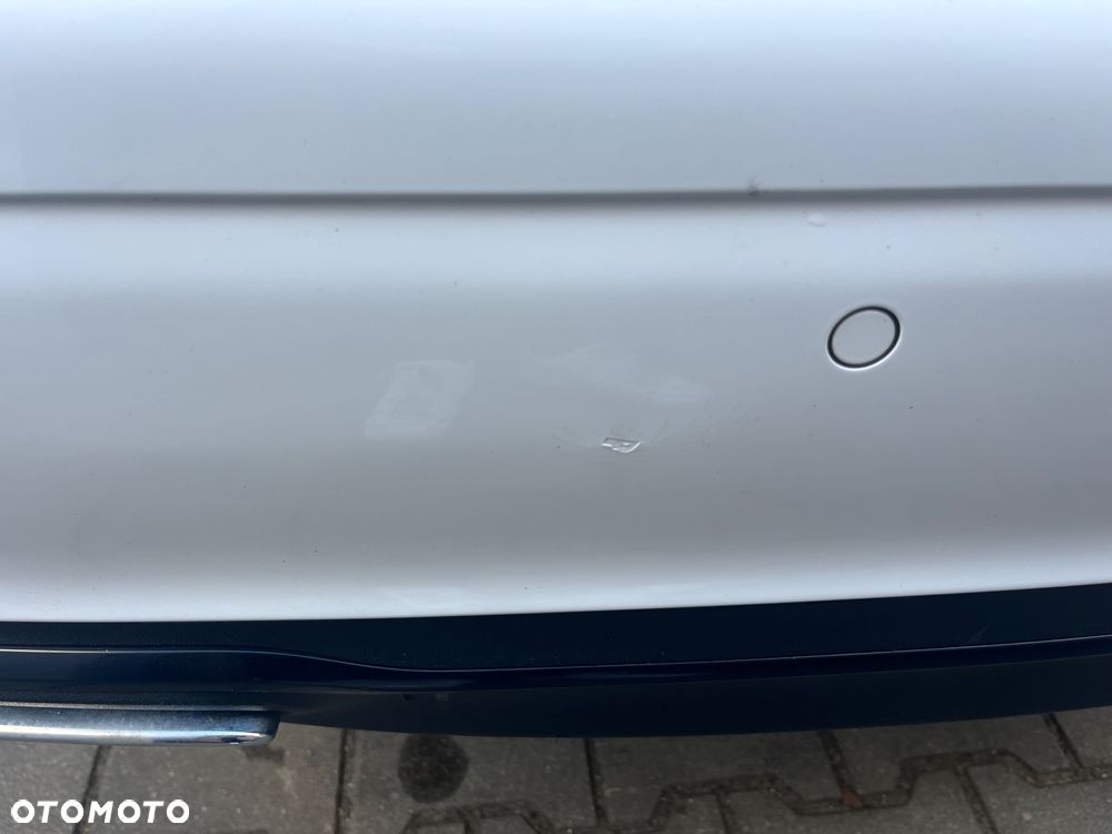 Mercedes-Benz Klasa E 220 d 4-Matic 9G-TRONIC - 20