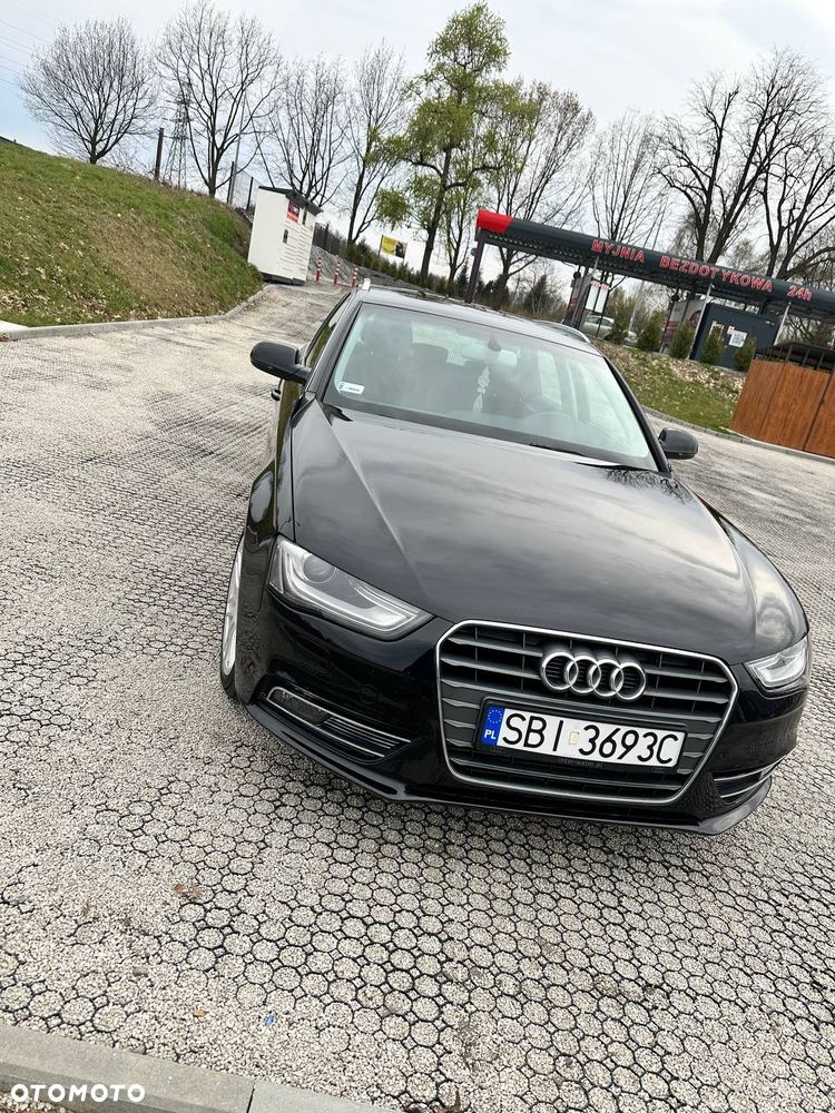 Audi A4 Avant - 13