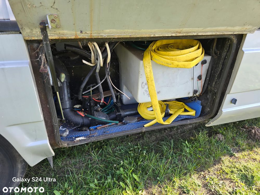 Chevrolet GULF STREAM 2000 OSKOSH WINNEBAGO KAMPER USA XXL DIESEL Cummins 5.9 - 34