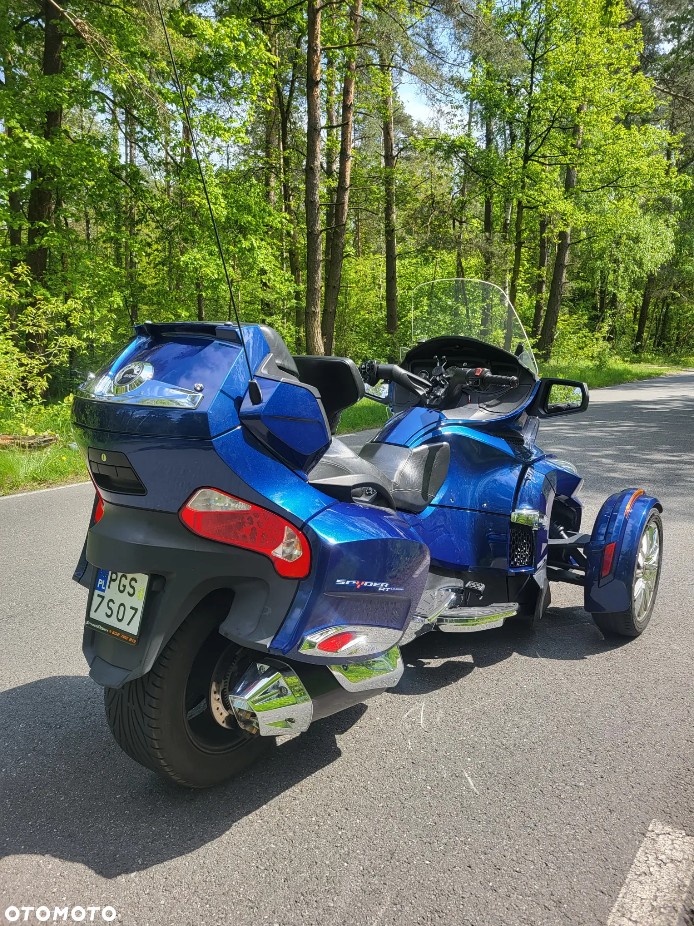 Can-Am Spyder - 6