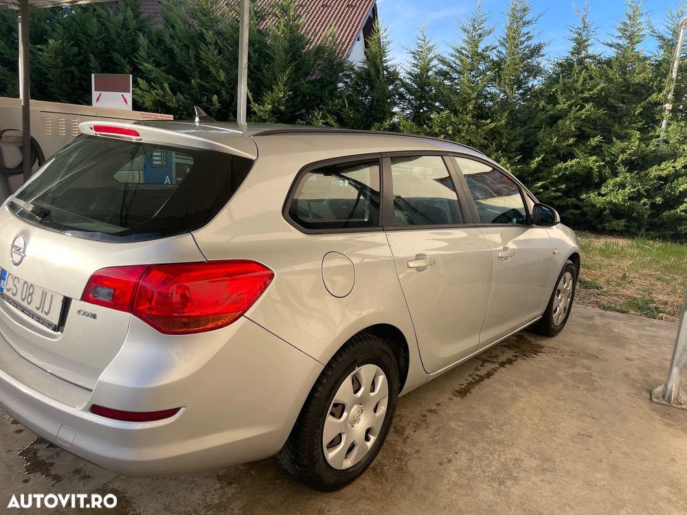 Opel Astra - 2