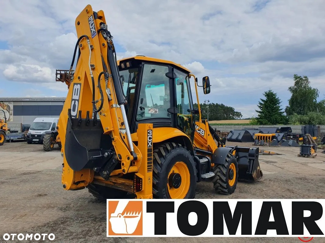 JCB 3CX - 9