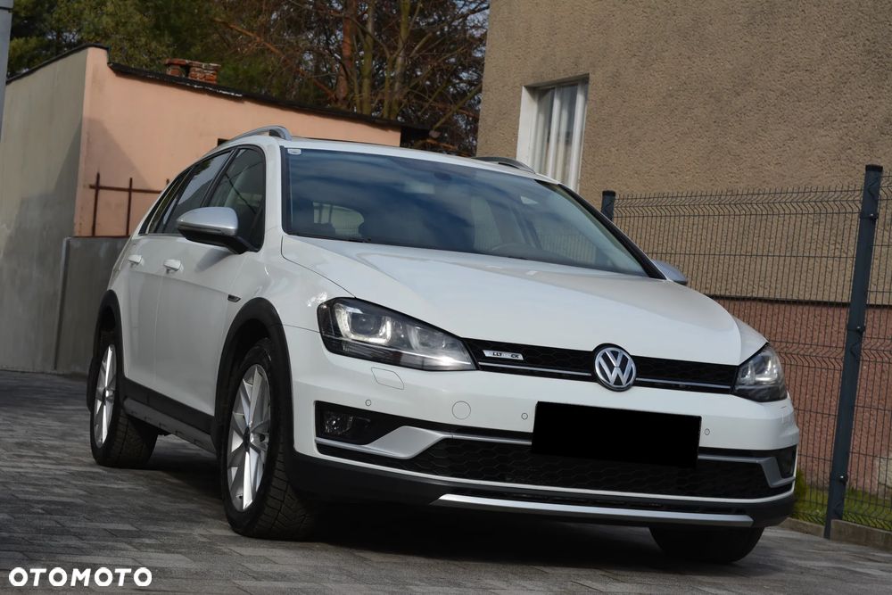 Volkswagen Golf Alltrack 2.0 TDI 4Motion BlueMotion Technol - 35