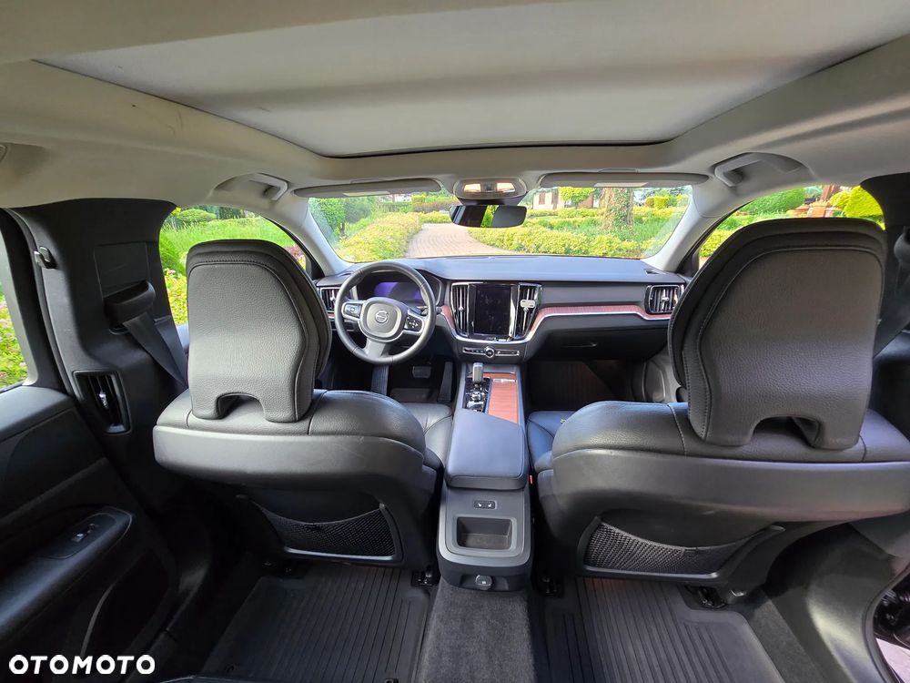 Volvo S60 B5 B AWD Plus Dark - 13