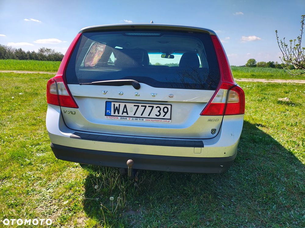 Volvo V70 2.0D Kinetic - 4