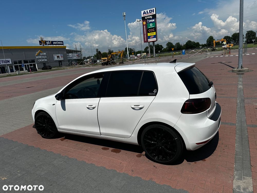 Volkswagen Golf 2.0 TDI Highline - 3