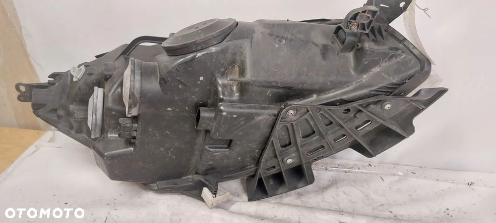 .  PRZOD PRZEDNIA LAMPA LEWA CITROEN C4 GRAND PICASSO - 6