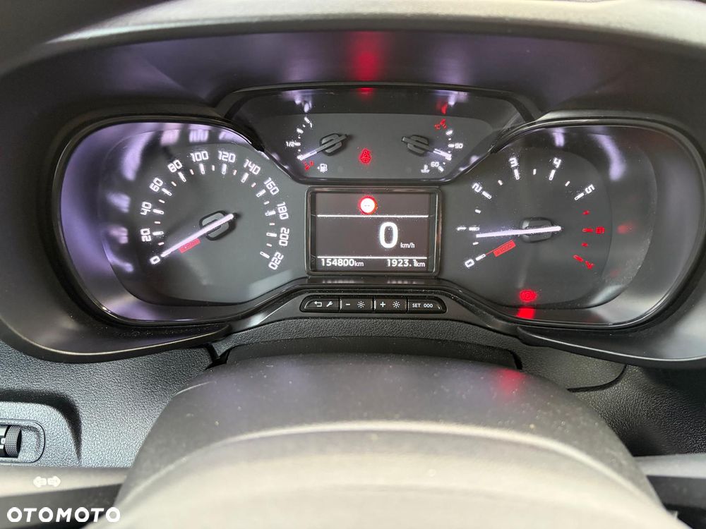 Citroën Berlingo XL 1.5 BlueHDI Feel - 20
