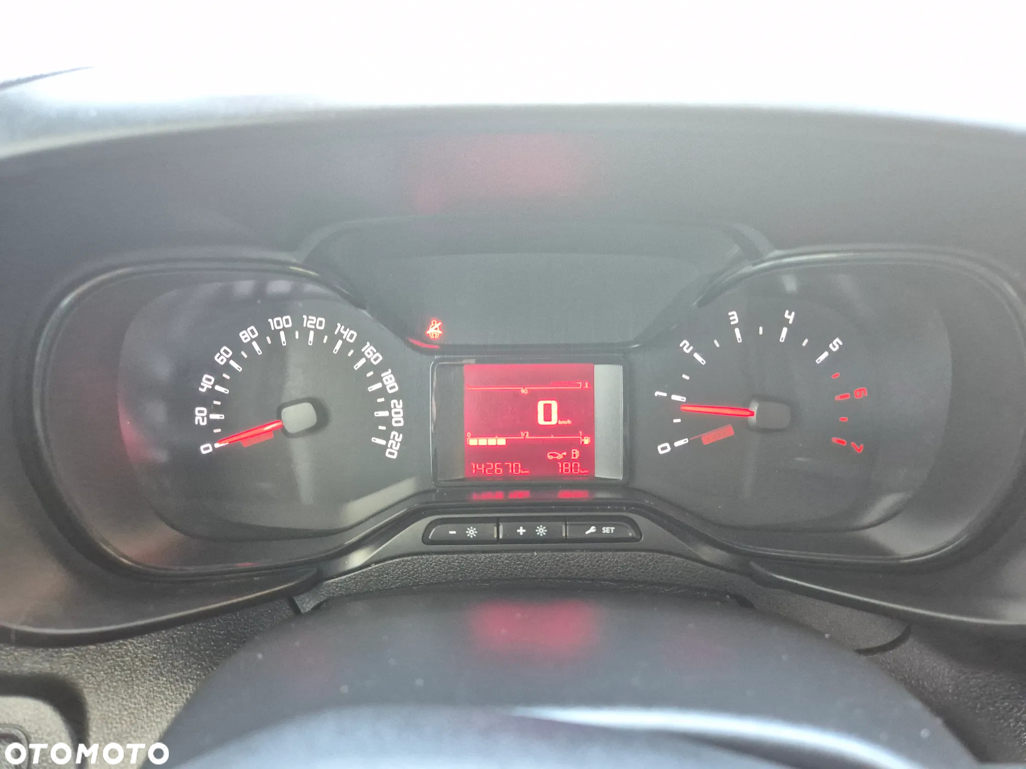 Toyota PROACE CITY - 10