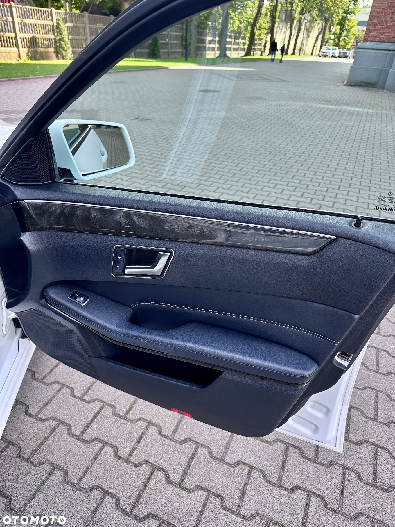 Mercedes-Benz Klasa E 200 CDI 7G-TRONIC - 11