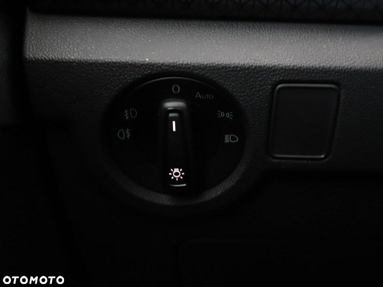 Volkswagen T-Cross 1.0 TSI OPF DSG Style - 34