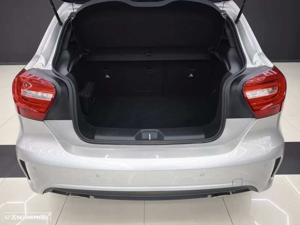 Mercedes-Benz A 180 d AMG Line - 16