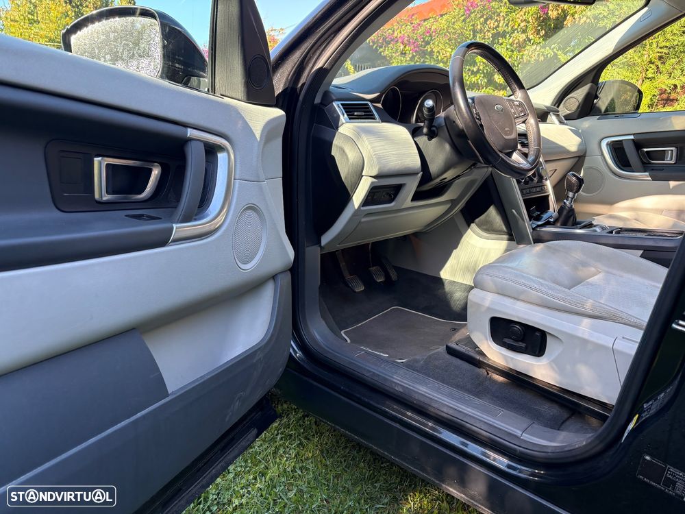Land Rover Discovery Sport 2.2 SD4 S 7L - 5
