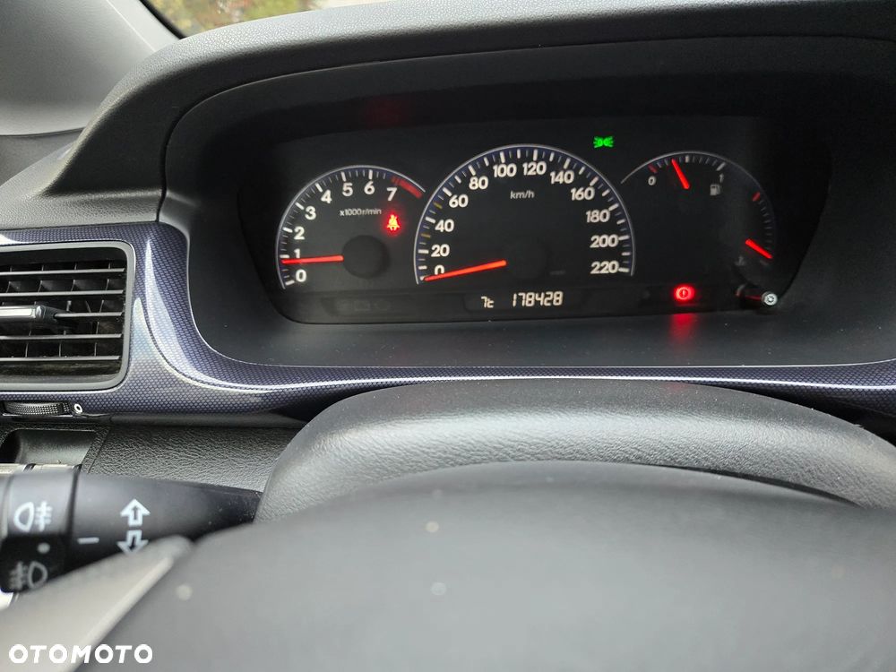 Honda FR-V 1.8 Executive - 15