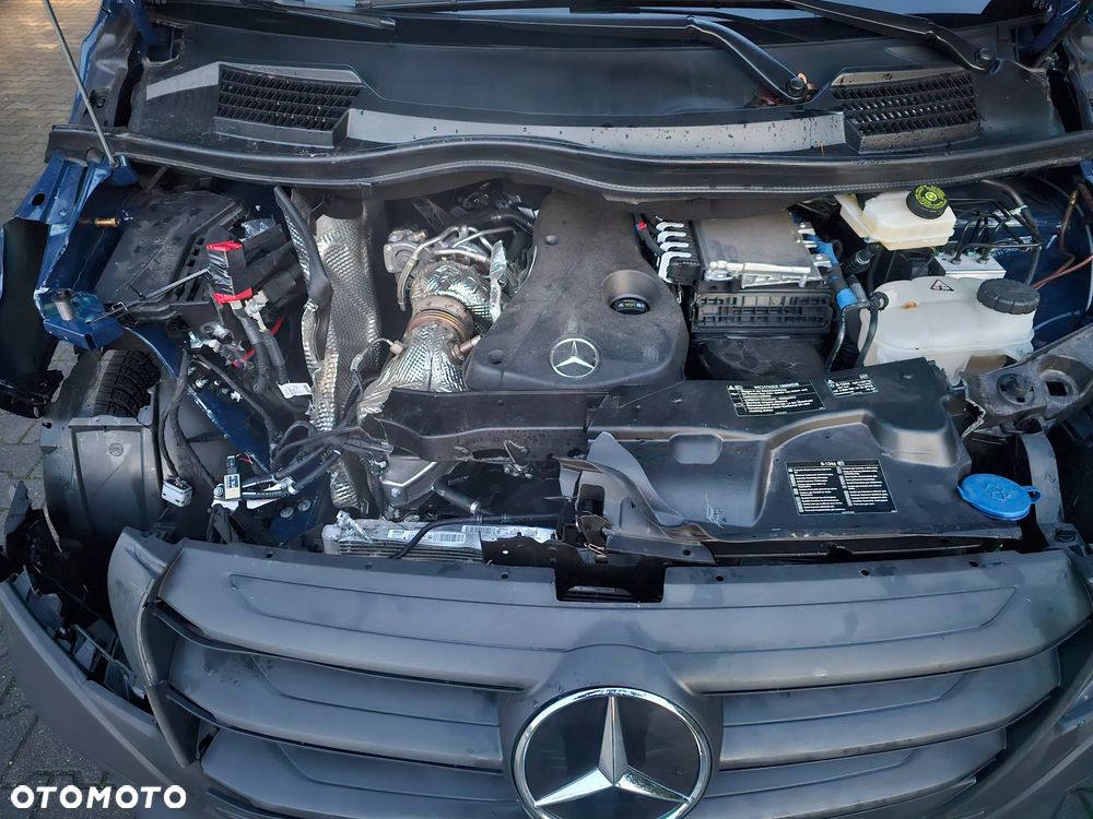 Mercedes-Benz Vito - 10