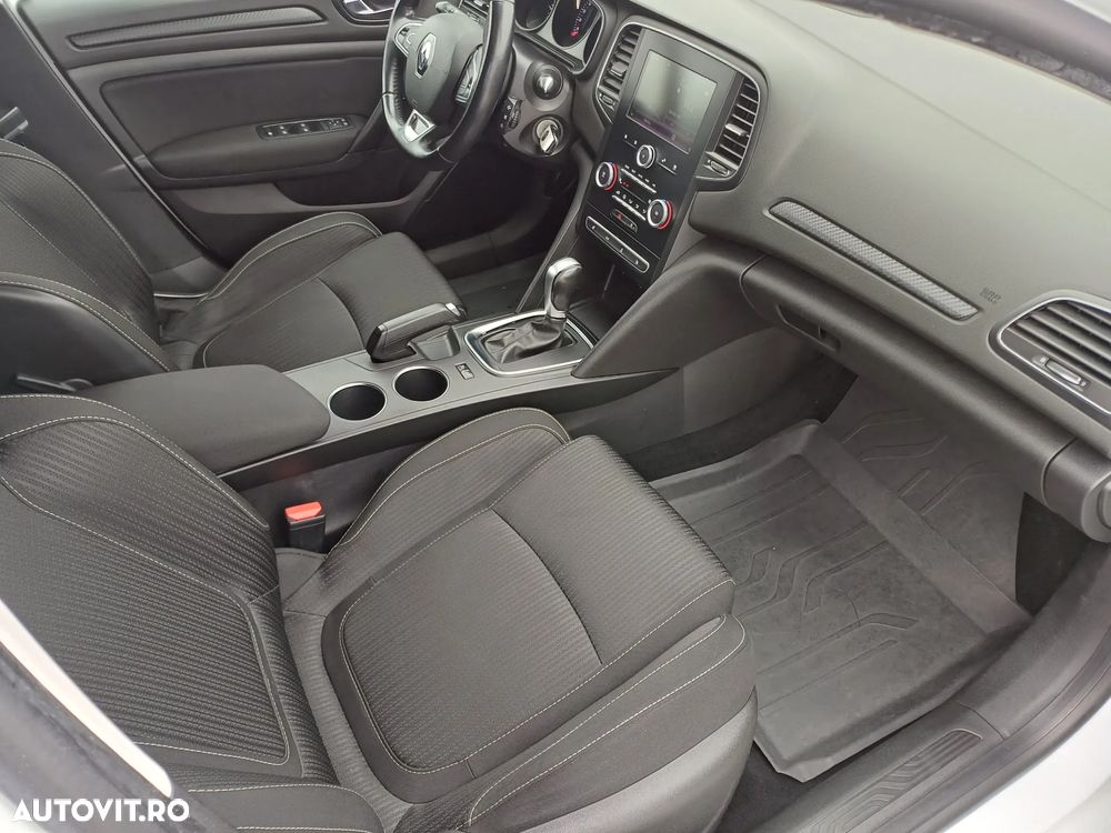 Renault Megane 1.5 dCI EDC Intens - 9