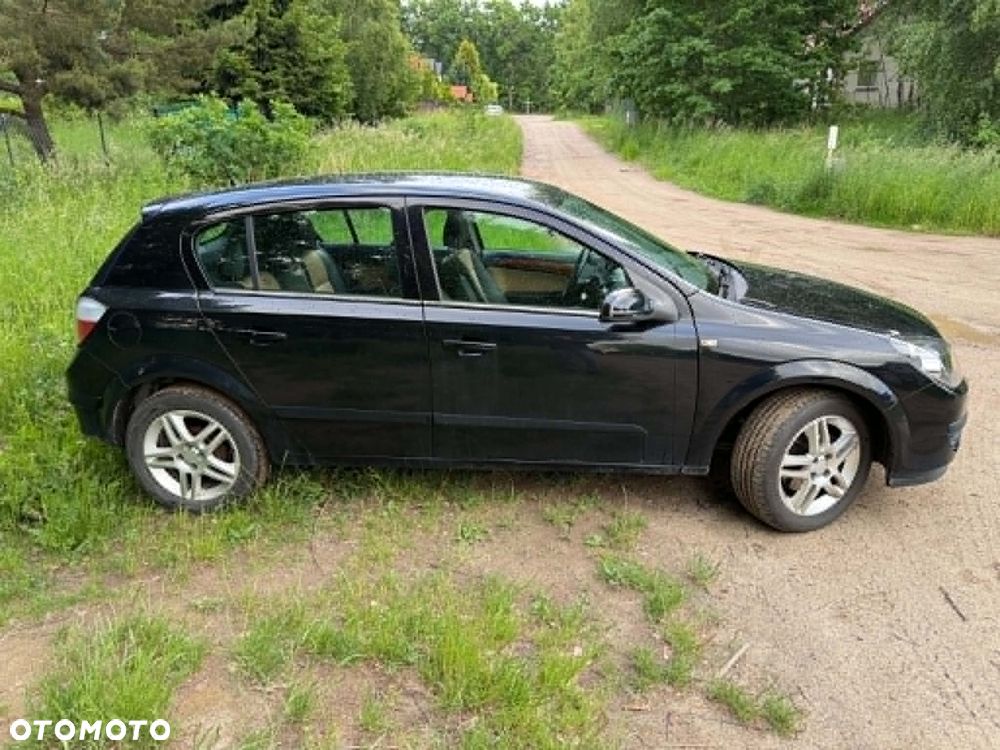 Opel Astra 1.6 Cosmo - 20