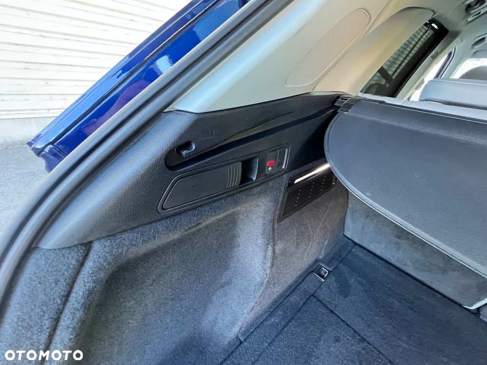 Audi Q5 35 TDI S tronic design - 38