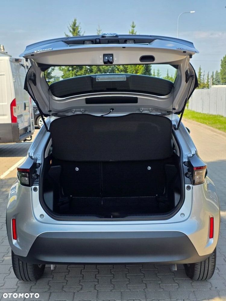 Toyota Yaris Cross Hybrid 1.5 Comfort - 27