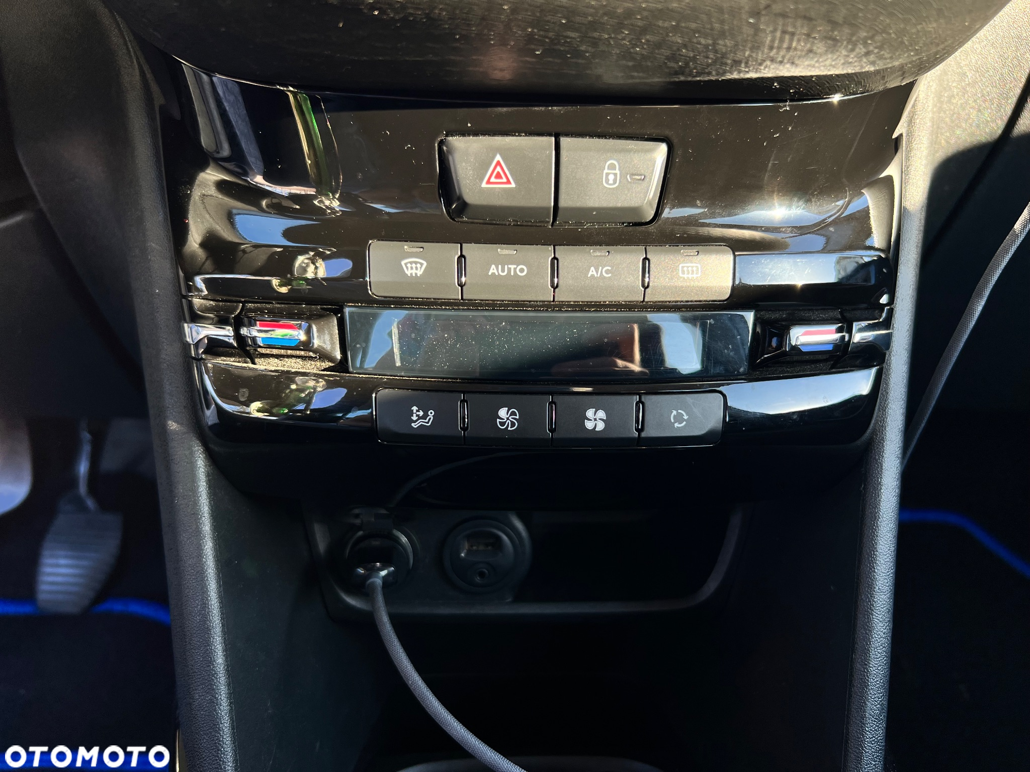 Peugeot 2008 PureTech 110 Stop&Start Allure - 14