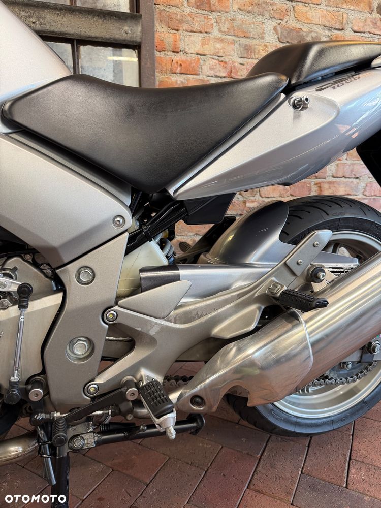 Honda CBF - 25