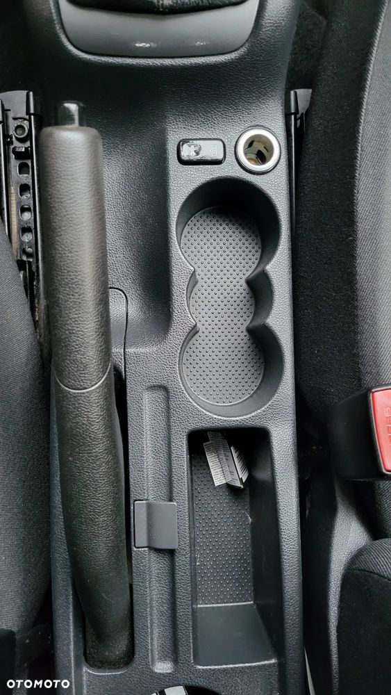 Skoda Octavia 1.6 Tour Business - 10