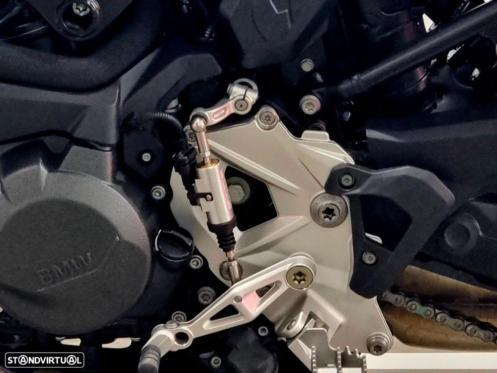 BMW F 900 GS 900 GS Triple Black - 15