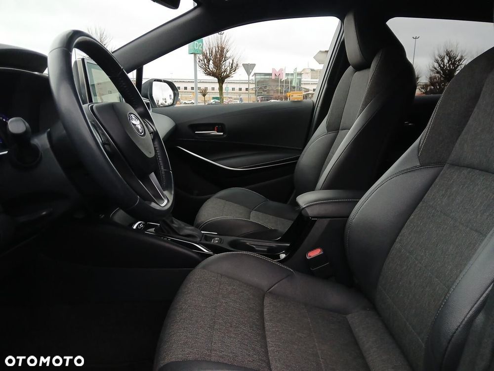 Toyota Corolla 1.8 Hybrid Comfort - 15