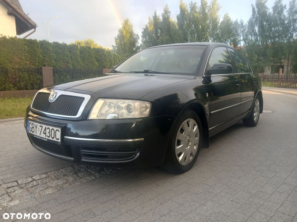 Skoda Superb 2.0 TDI DPF Platinum - 1