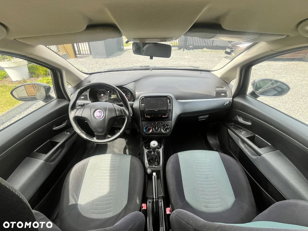 Fiat Punto 1.2 8V - 17