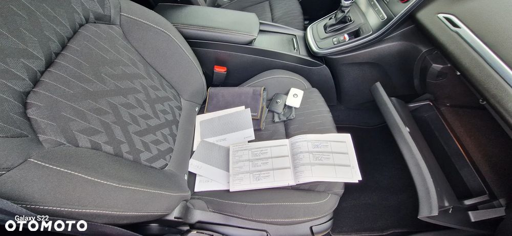 Renault Scenic ENERGY TCe 140 EDC LIMITED - 25