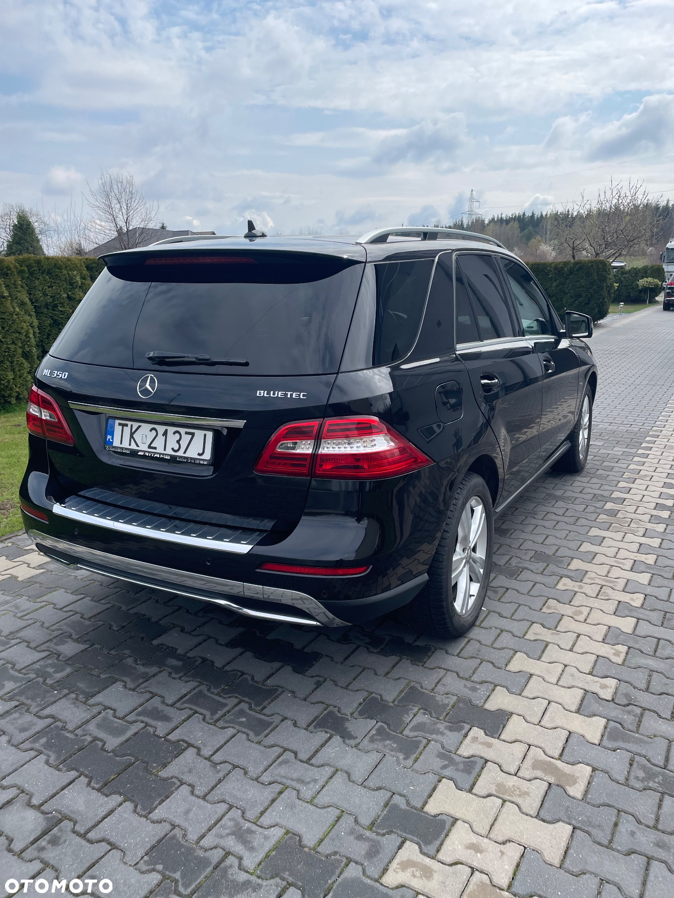 Mercedes-Benz ML 350 BlueTec 4-Matic - 3