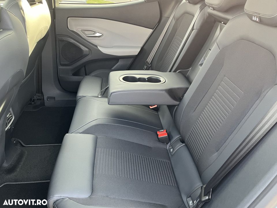 Ford Explorer - 18