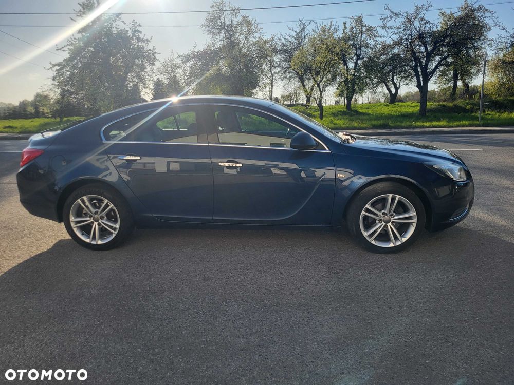 Opel Insignia - 2