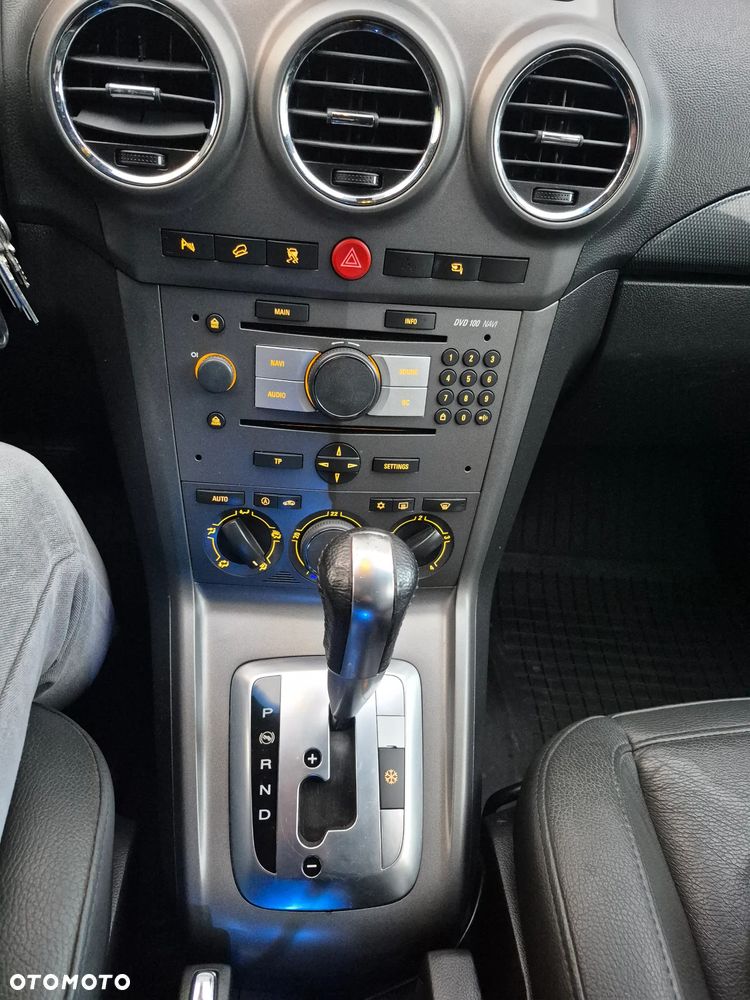 Opel Antara - 9